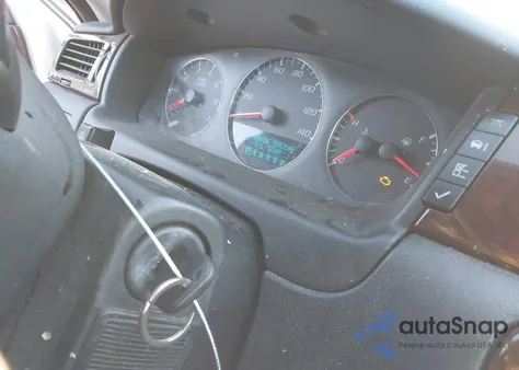 2010 Chevrolet Impala Lt z USA, uszkodzony, nr VIN 2G1WB5EN6A1250606